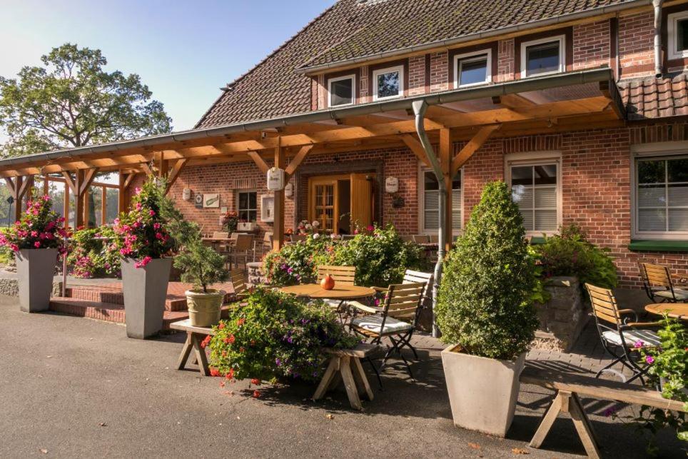 Brammers Landhotel Zum Wietzetal Витцендорф Экстерьер фото